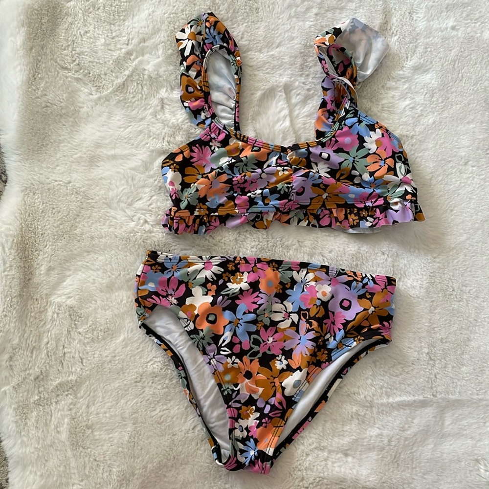 Cotton on kids bikini 👙 size 11/12